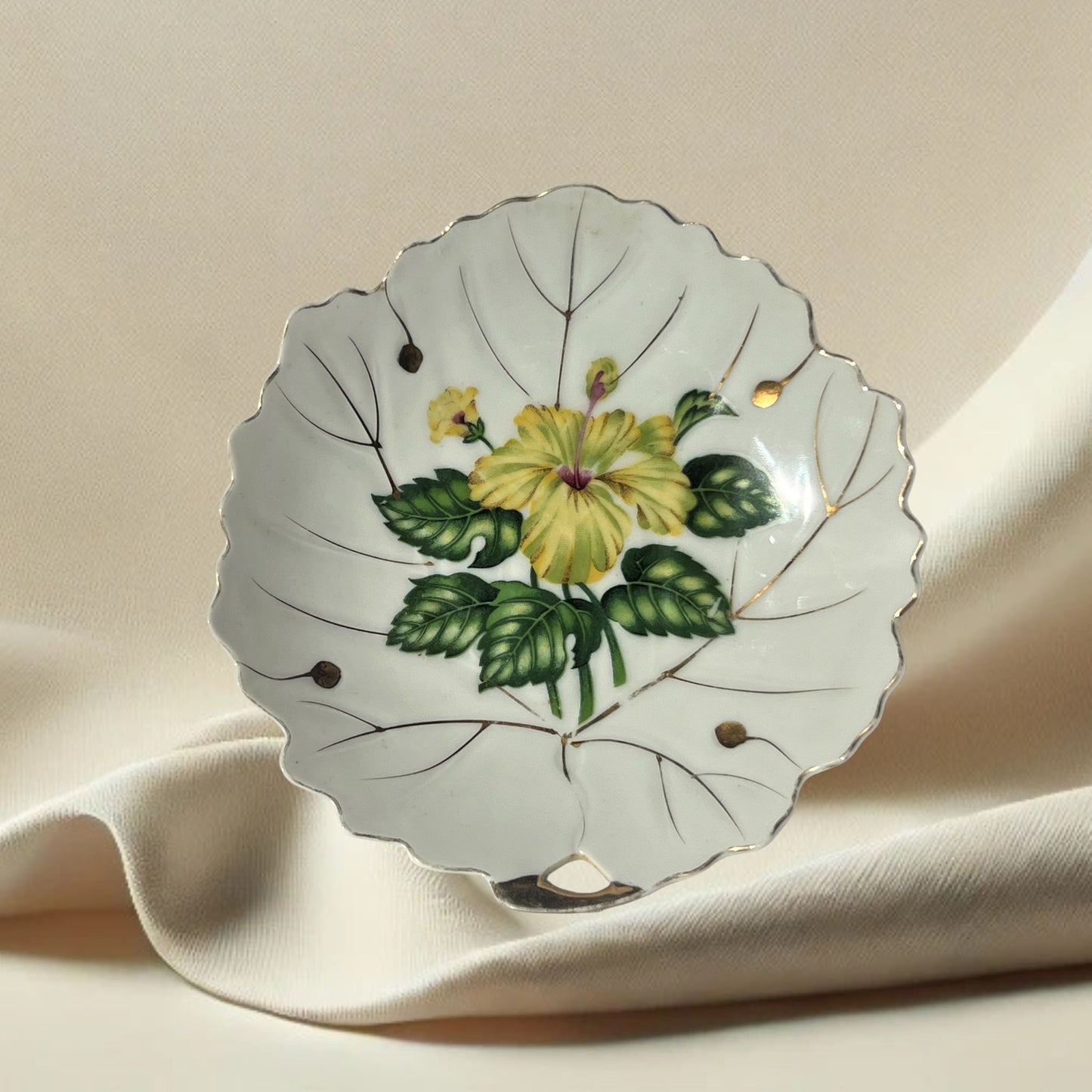 Vintage Nasco Japan Hibiscus Leaf Plate – Yellow Floral Porcelain with Gold Trim