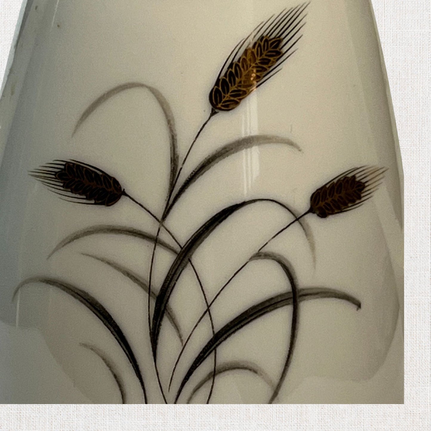 Vintage 1940s Gilded White Porcelain Coffee Pot – Wheat Sheaf Motif